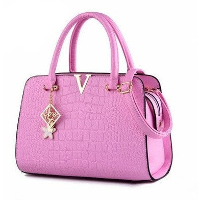 V Design Shoulder handbag